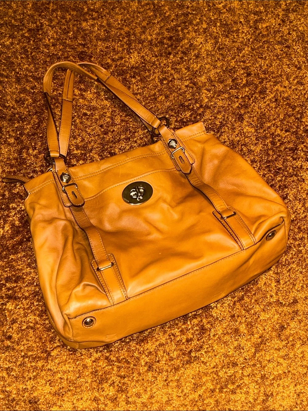 Coach Leather Shoulder Bag in Caramel